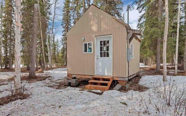 Whether you're looking for a vacation with family and friends or a romantic getaway, tennessee has lots of choices for cabin rentals. FOR SALE Cozy Cabins in Fairbanks, Alaska - Cabin Obsession