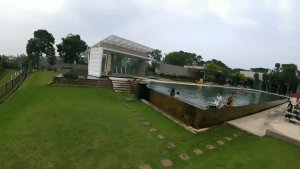 Kolam renang sport club bukit golf cibubur ini merupakan bagian dari komplek perumahan bukit golf residence yang beralamat di jalan . Grantnsaipan Taman Perumahan Bukit Golf Cibubur
