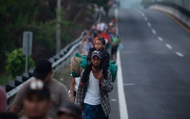 El gobierno de Trump cancela el estatus legal de más de 500,000 migrantes en EE.UU