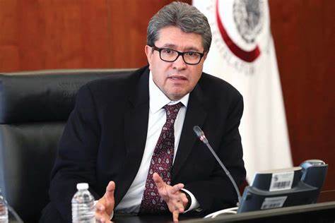 Monreal: Aranceles anunciados por Trump son ilegales