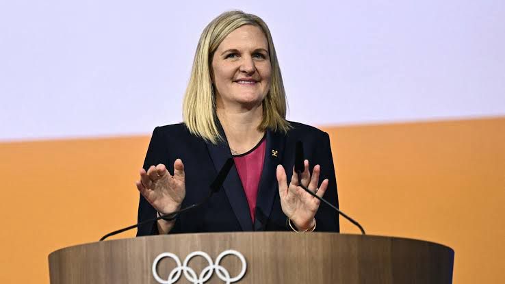 Kirsty Coventry, nueva presidenta del COI y primera mujer en liderar el organismo.