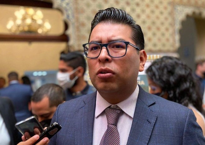 Acusa PRI de traidor al PAN en Puebla