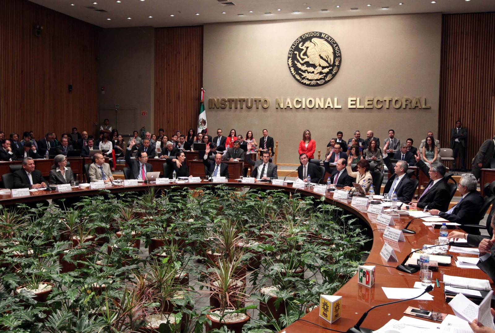 Establece INE reglas, vedas y gastos de campaña para elección del Poder Judicial de la Federación
