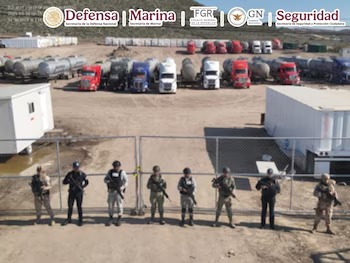 Aseguran casi 8 millones de litros de huachicol supuestamente en terrenos de un ex senador