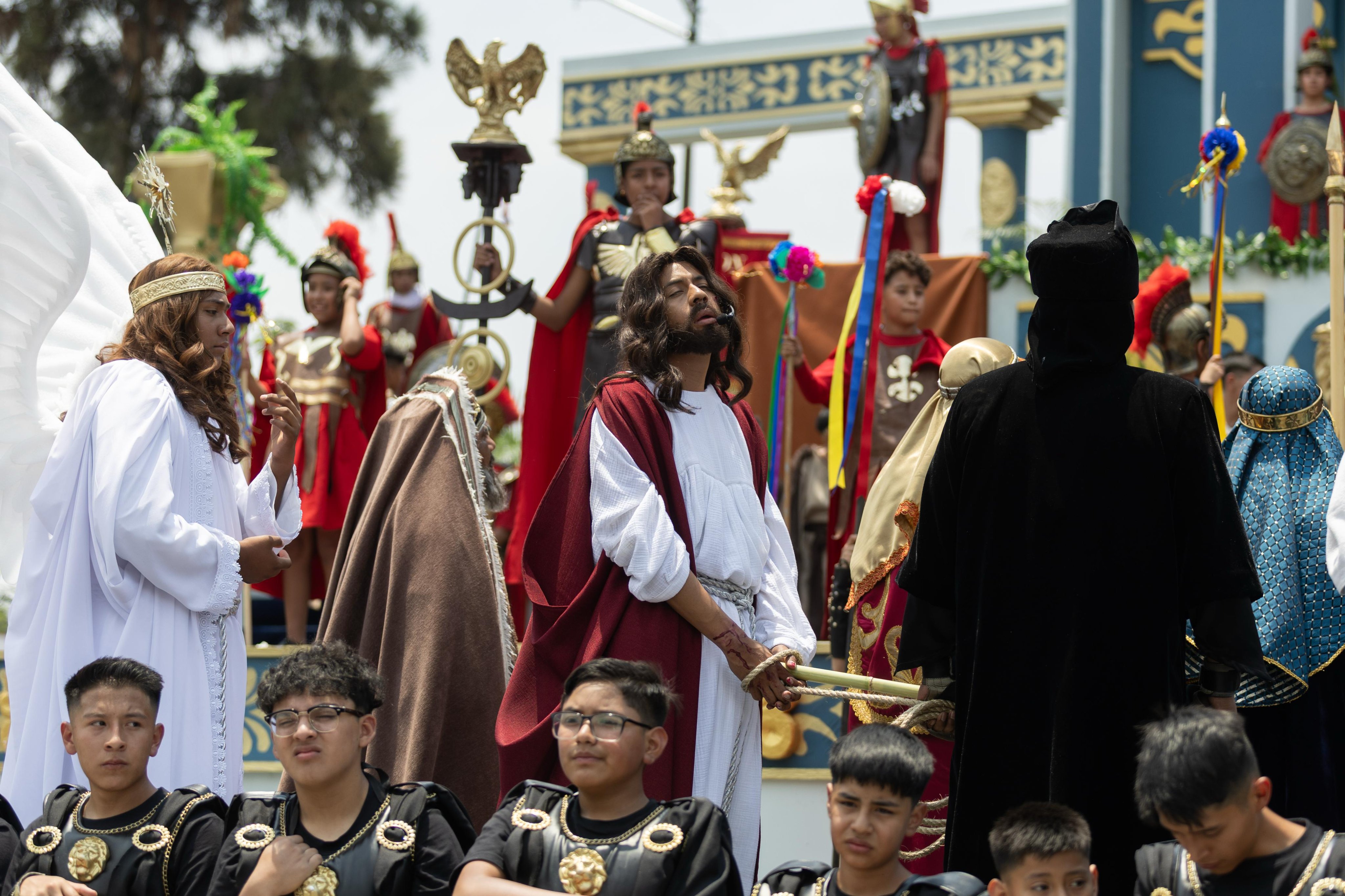 Más de 100 mil personas asisten a la 182 Representación de la Pasión de Cristo en Iztapalapa