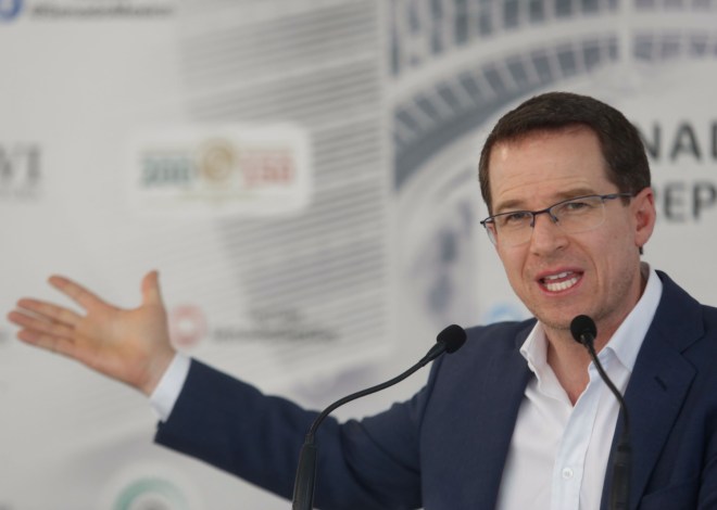 El gobierno de México debe dejar su actitud facciosa y llamar a todos a la unidad para hacer frente a Trump: Ricardo Anaya