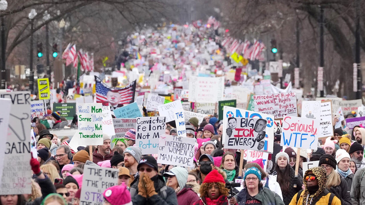 Protestan contra la política aislacionista de Trump en 50 ciudades de EEUU