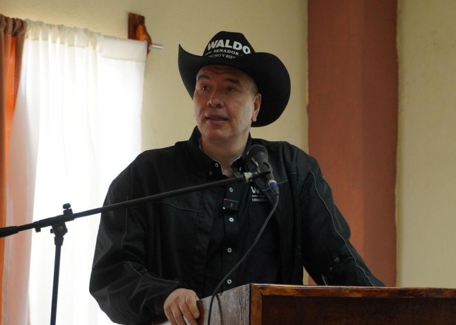 El senador Waldo Fernández buscará recuperar certificación de exportación ganadera para NL