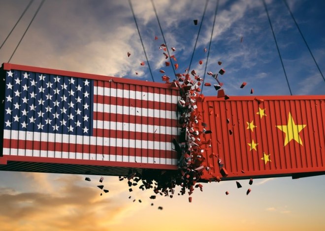 Define Trump en 84% el nuevo arancel para productos chinos