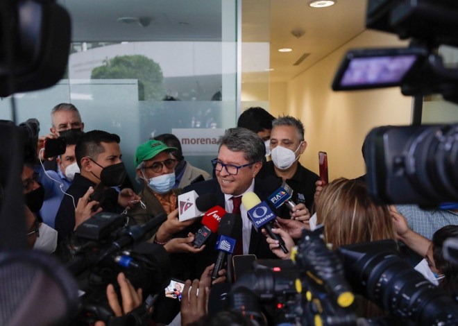 Responden legisladores con leyes a las demandas de la población: Ricardo Monreal