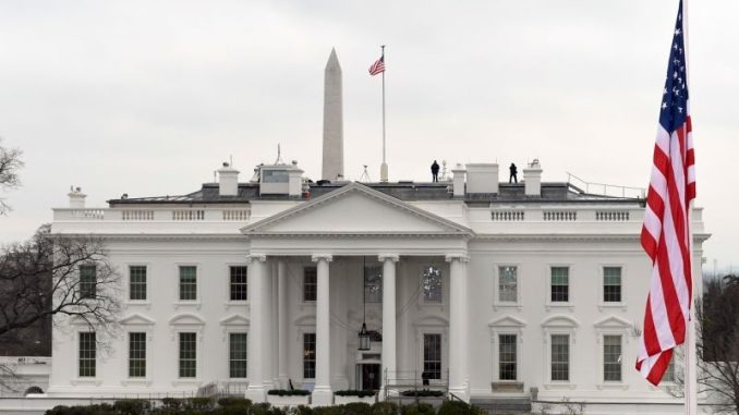 Se impone la rendición de cuentas a 50 mil empleados federales en EEUU