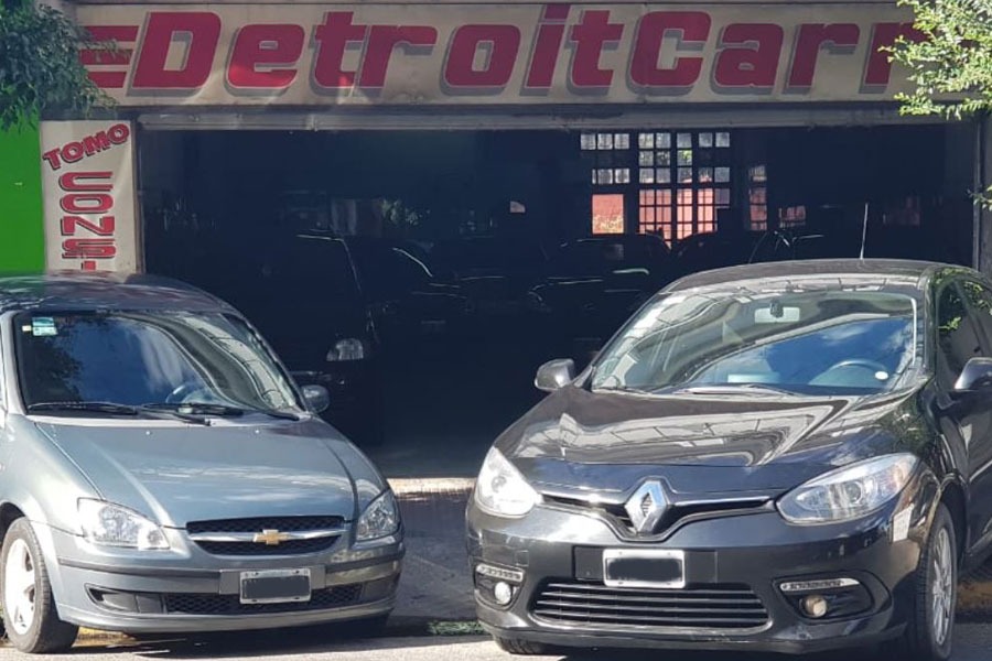 Gobierno de EEUU y fabricantes de autos en Detroit firman acuerdo para reducir impacto de aranceles