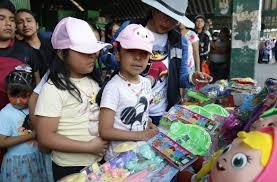 Celebran el Día del Niño en la Central de Abasto de la CDMX
