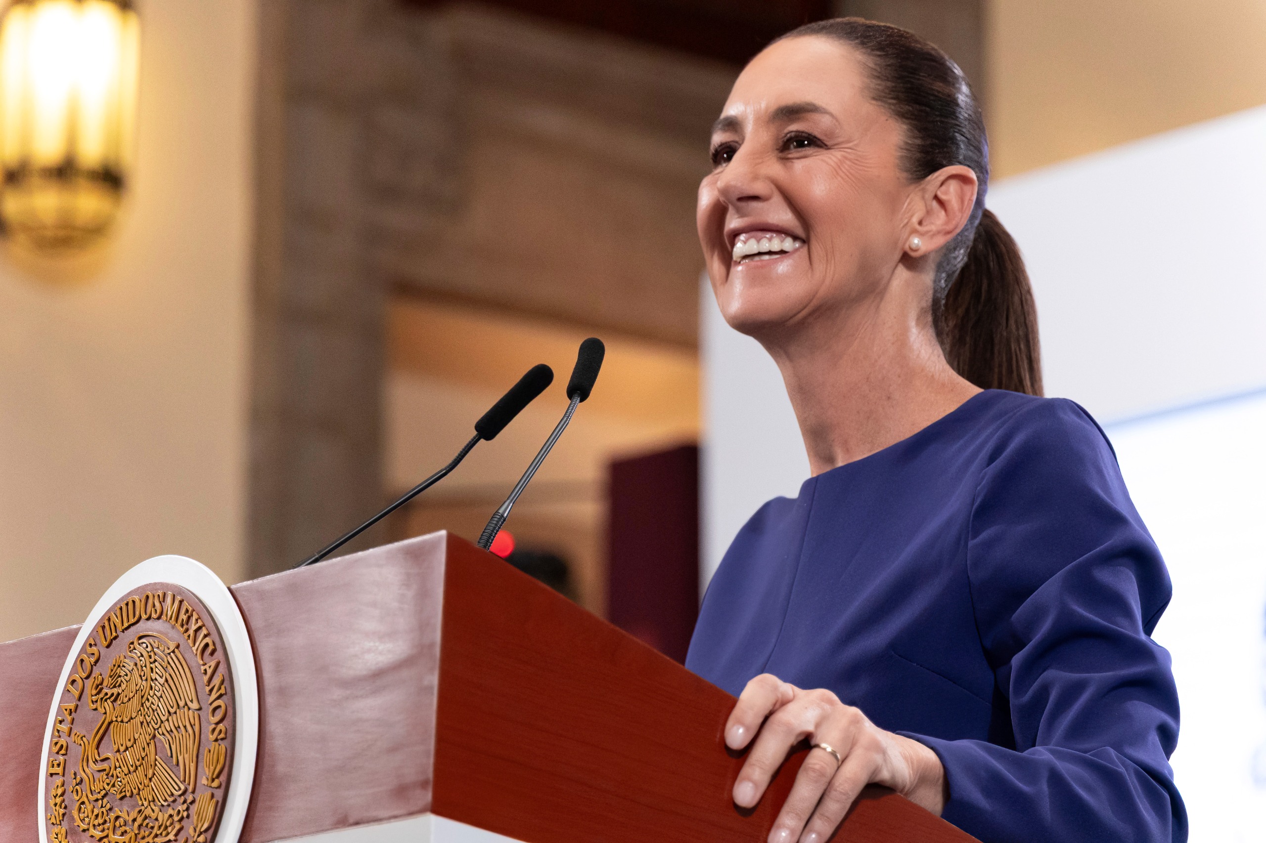 Sheinbaum reconoce a las mamás de México en el 10 de mayo