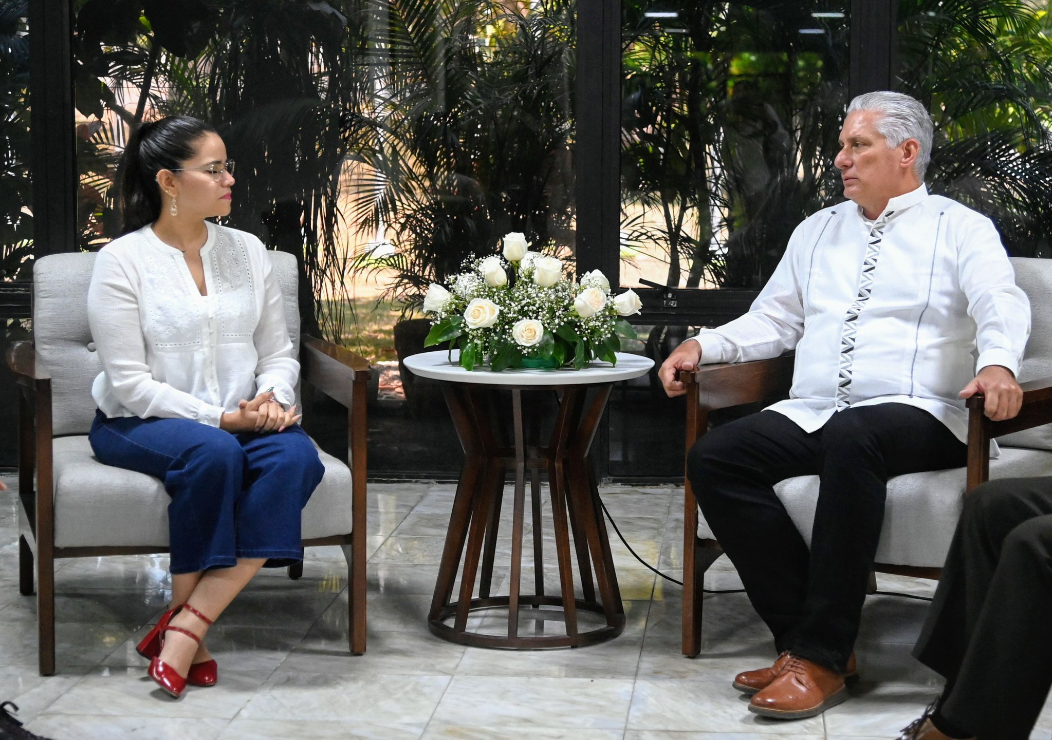 Carolina Rangel fortalece vínculos de solidaridad con Cuba en representación de Morena