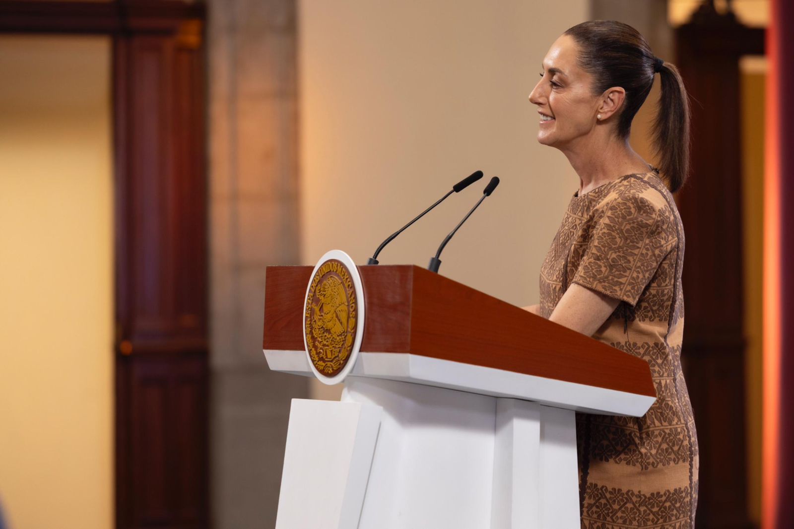 Claudia Sheinbaum felicita al nuevo papa de la iglesia católica: “lo vamos a invitar a méxico”
