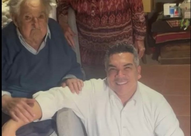 Lamenta Alito la muerte del expresidente de Uruguay José Mújica.