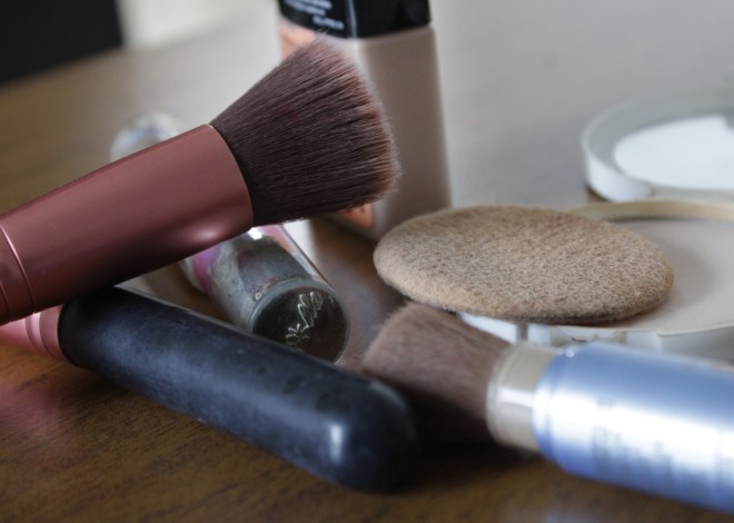 Cosméticos piratas en los mercados informal y por línea afectan la salud de millones de mujeres mexicanas advierte la Canapec