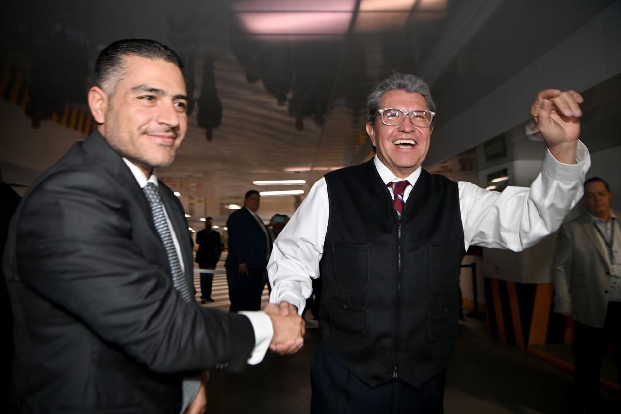 Llegó Omar García a su comparecencia ante los diputados de la Jucopo