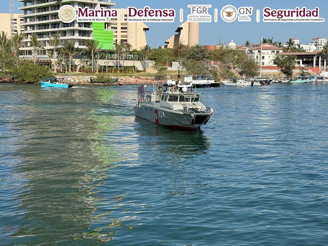 Decomisan en un operativo conjunto cerca de 1.5 toneladas de cocaína en las costas de Jalisco, informó la Marina.