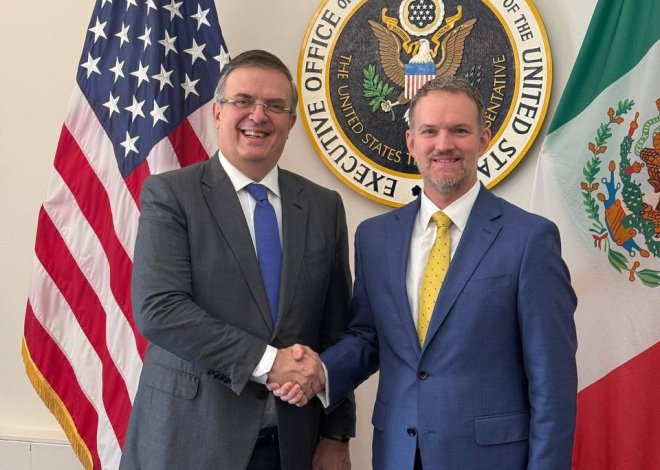 Marcelo Ebrard sostiene encuentro con representante comercial de EE. UU.