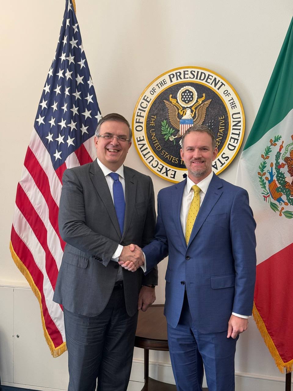 Marcelo Ebrard sostiene encuentro con representante comercial de EE. UU.