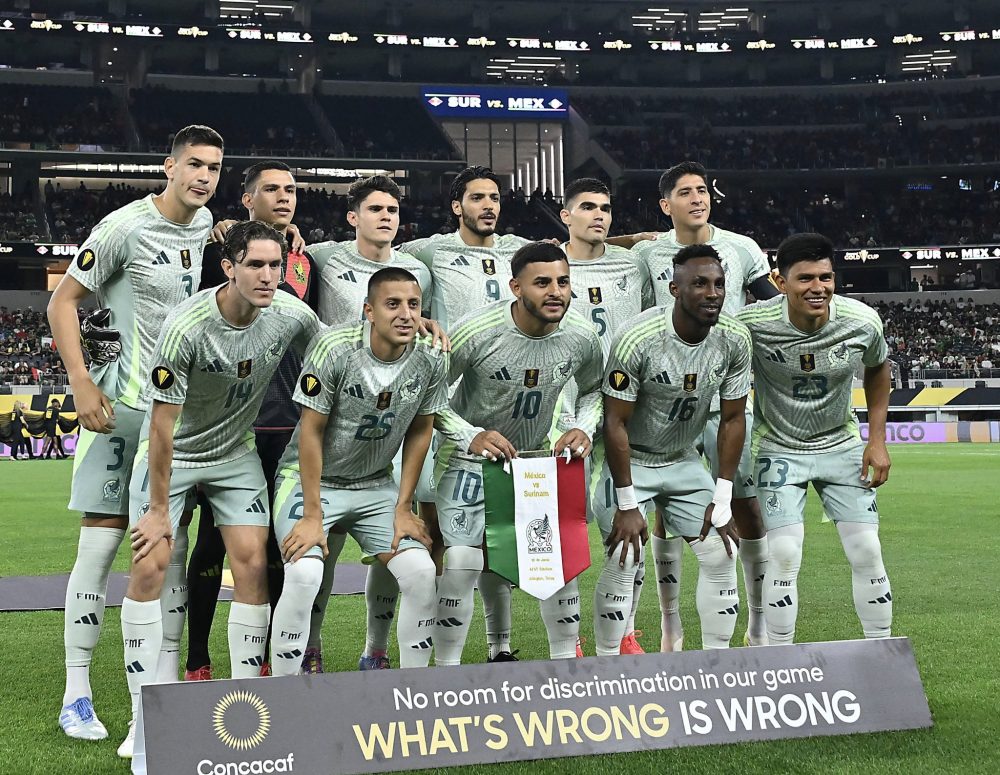México vence a Surinam y asegura su pase a cuartos de final en la Copa Oro 2025