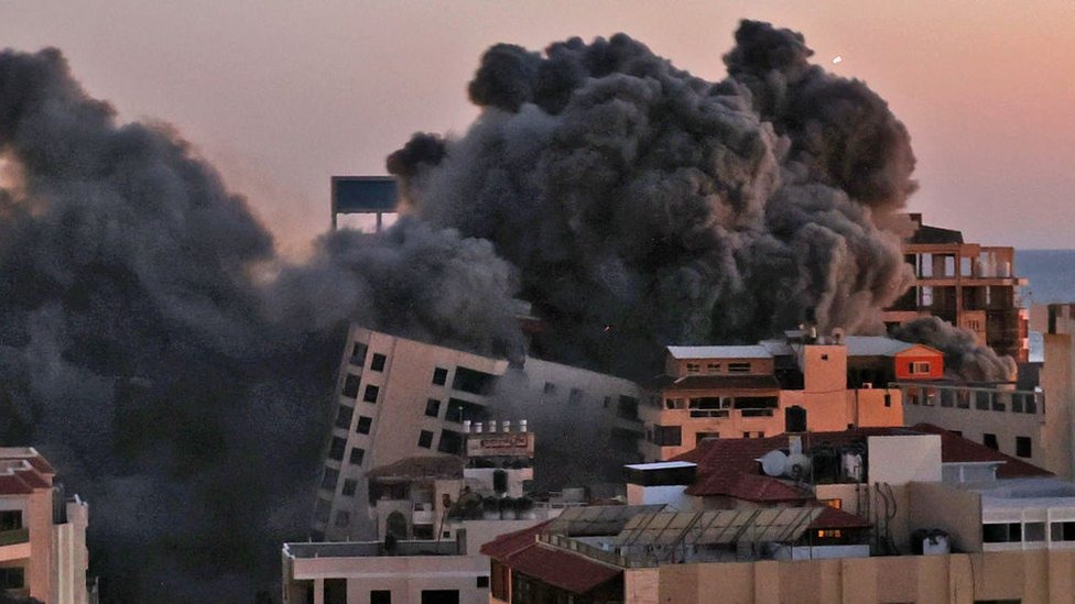 Van 24 muertos, 838 heridos y casi 2 mil edificios dañados en Israel desde que inicio el conflicto con Irán