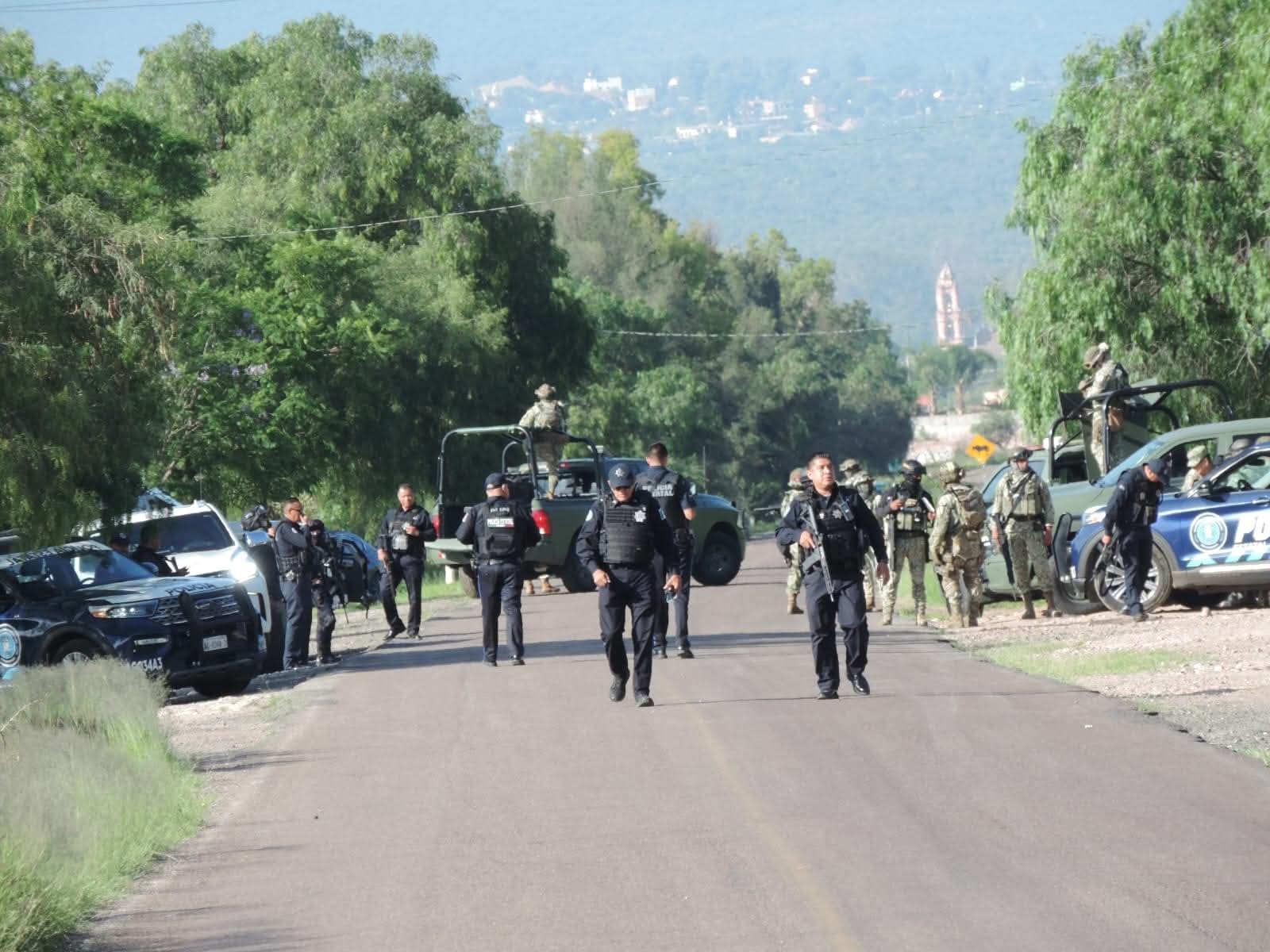 Jornada violenta en Aguascalientes: incendios, bloqueos y balaceras tras hallazgo de narcolaboratorio