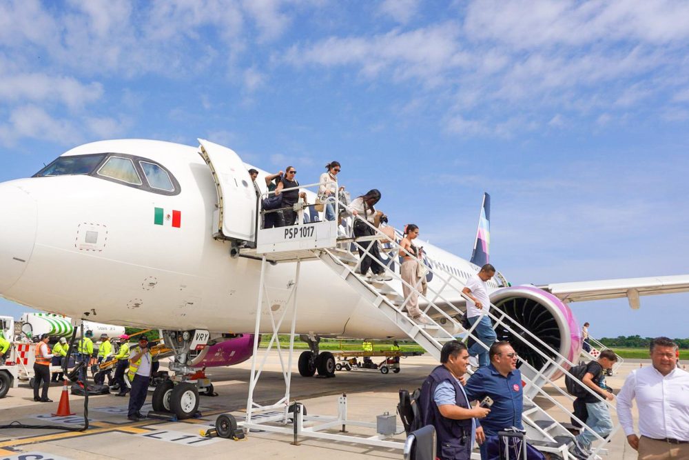 Guerrero y Michoacán fortalecen lazos turísticos para impulsar la conectividad aérea