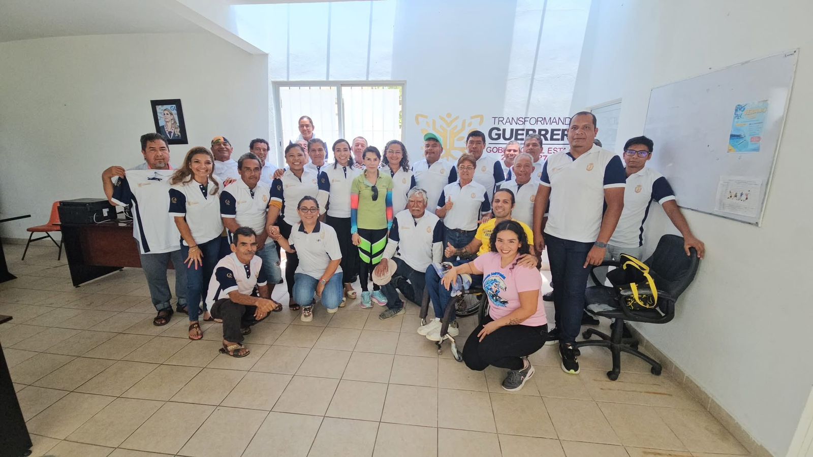 Evelyn Salgado fortalece la identidad institucional y el buen funcionamiento de la Unidad Deportiva de Acapulco
