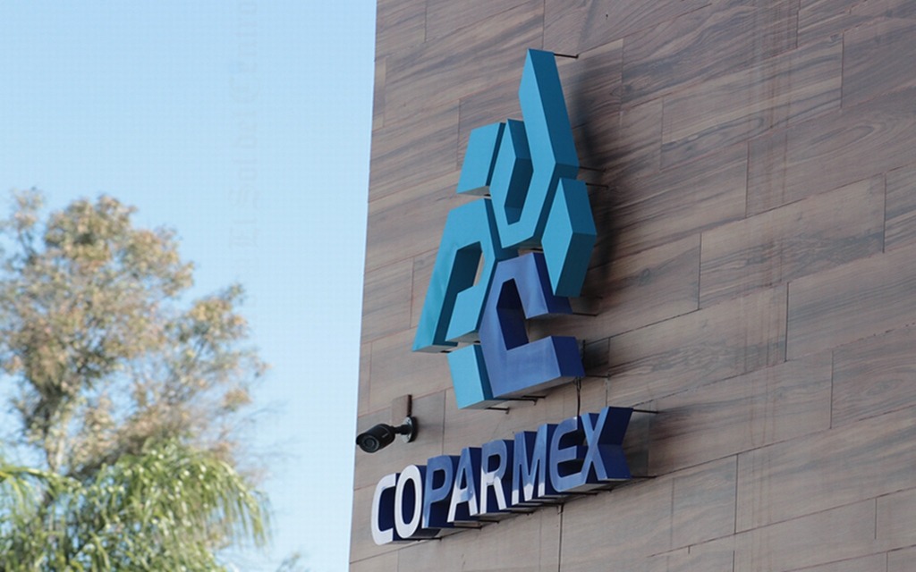 Acusa Coparmex a Pemex de presionar a sus acreedores y advierte que las deudas de la paraestatal tienen al borde de la quiebra a cientos de empresas.