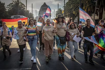 Presentan diputados la “Guía para conocer más sobre las Juventudes Trans y No Binarias”