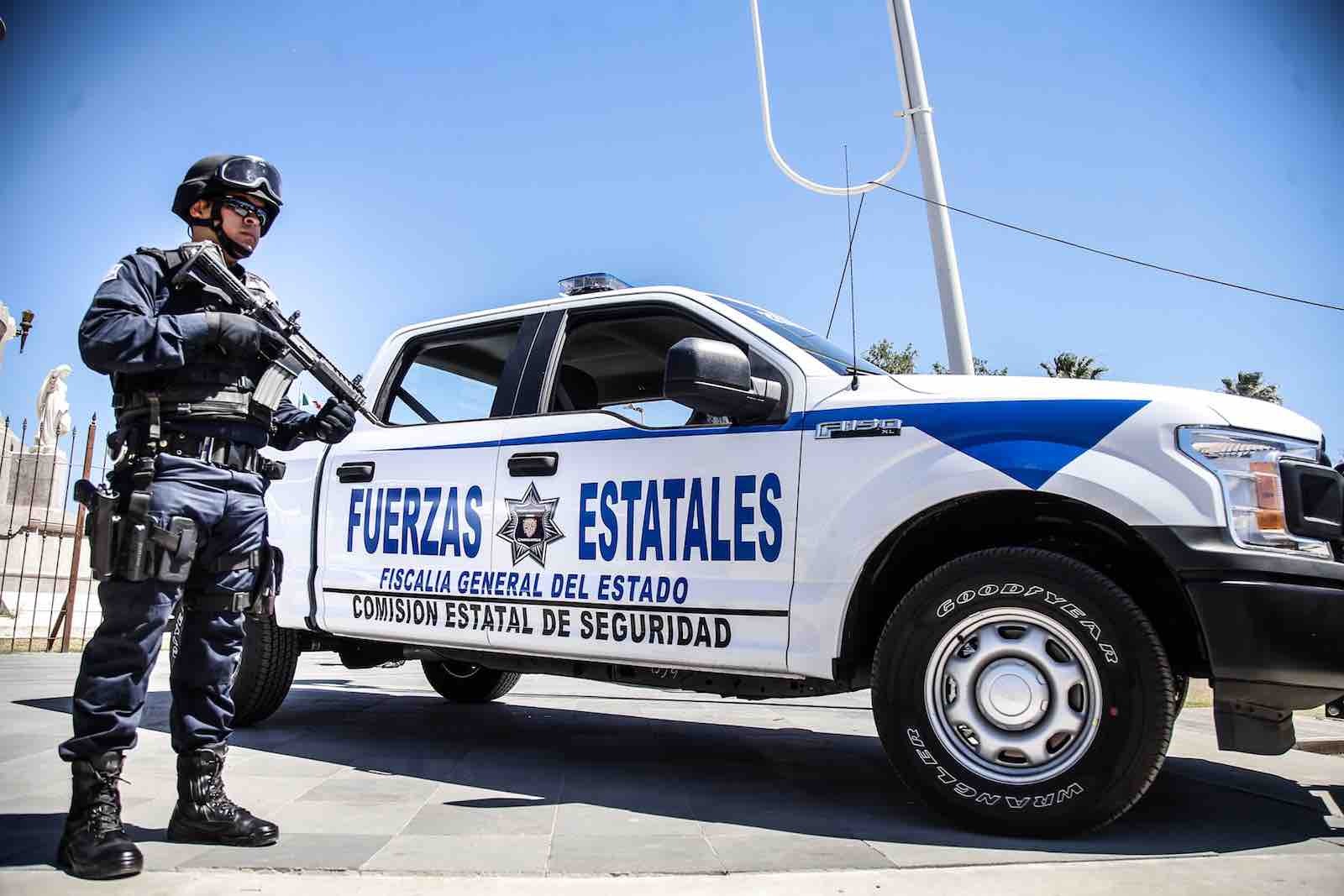 Con la reforma a la Ley General del Sistema Nacional de Seguridad Pública termina el abandono de policías y fiscalías en los estados, afirmó Ricardo Monreal