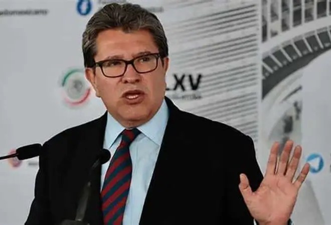Monreal: Presupuesto con visión social destinará casi un billón de pesos a familias pobres