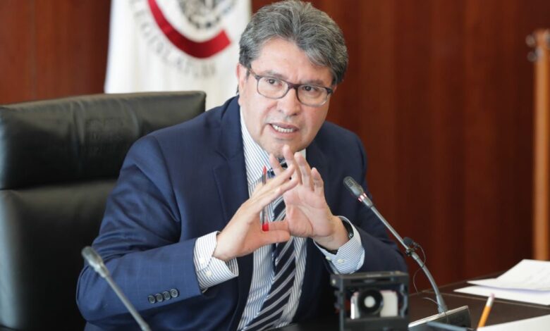 Ricardo Monreal impulsa iniciativa para que el acceso a las playas y zona federal marítimo-terrestre sea libre y gratuito