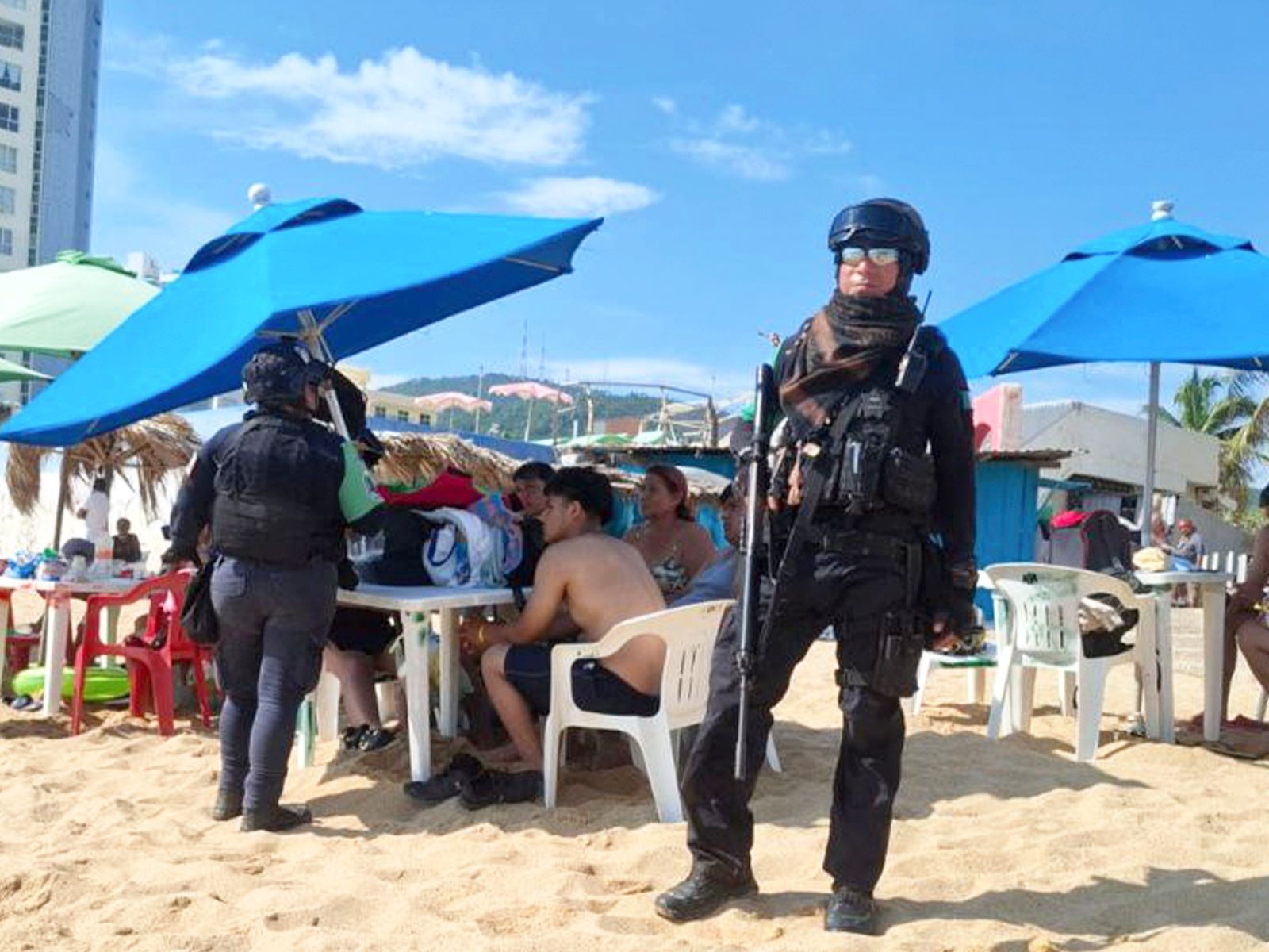 Refuerzan vigilancia ecológica en playas de Acapulco durante vacaciones de verano 2025