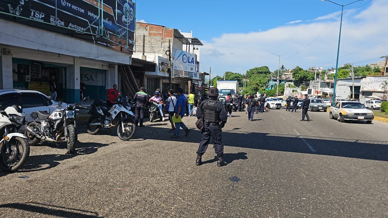 Fortalecen SSP Guerrero y SSPC el Operativo Casco Seguro en Acapulco