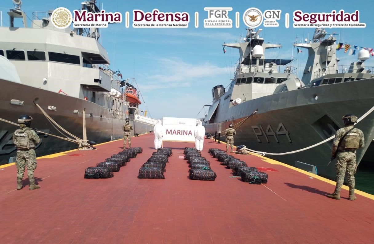 EN UNA OPERACIÓN MARÍTIMA EN COSTAS DE GUERRERO, SE ASEGURÓ CASI UNA TONELADA DE COCAÍNA
