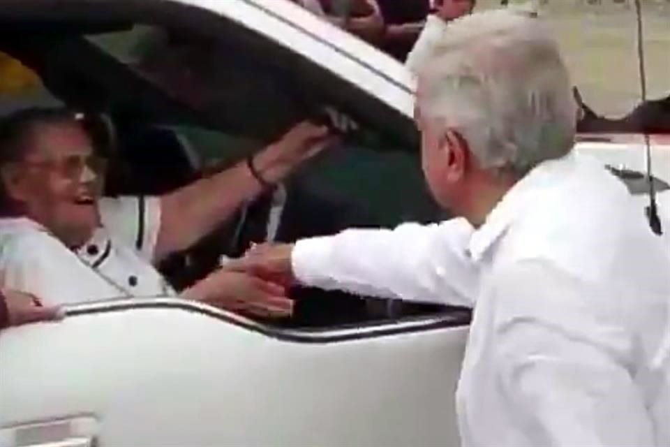 Miscelánea, salud y política
