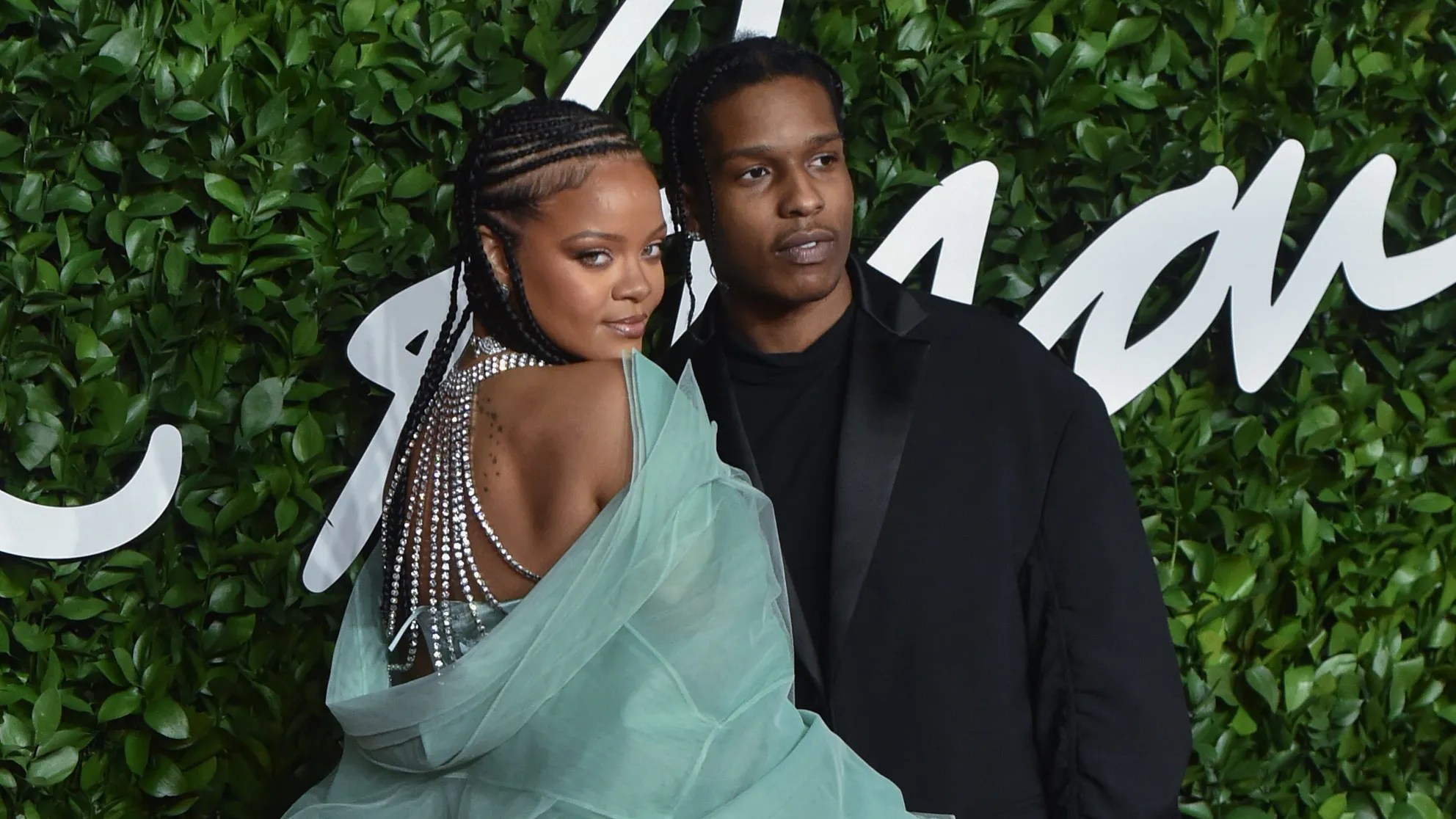 Rihanna y A$AP Rocky dan la bienvenida a su tercera hija: Rocki Irish Mayers
