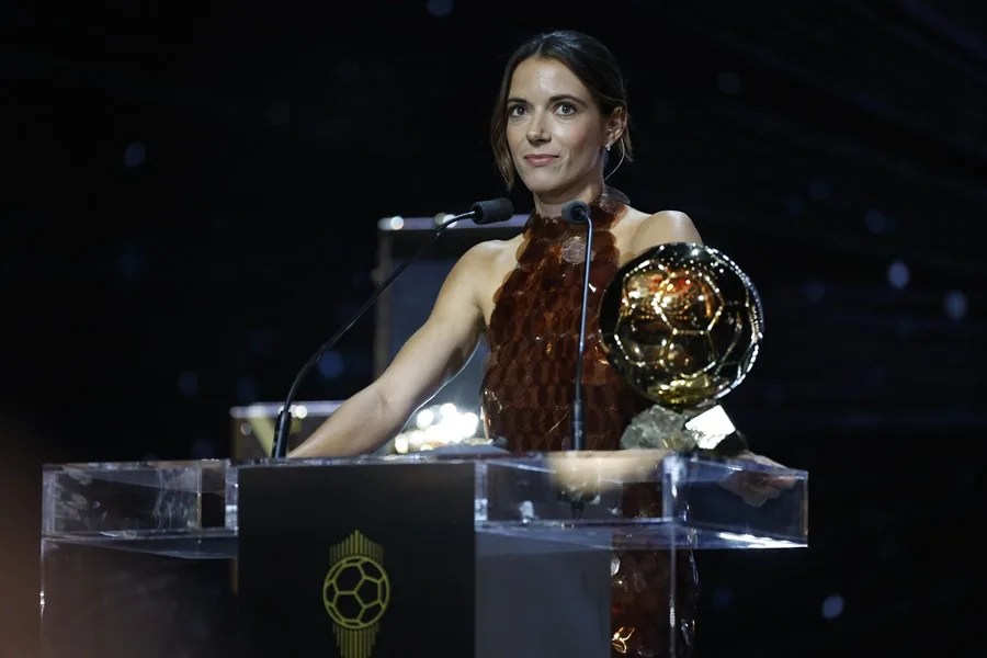 Aitana Bonmatí hace historia: gana su tercer Balón de Oro consecutivo y consolida su legado en el fútbol femenino