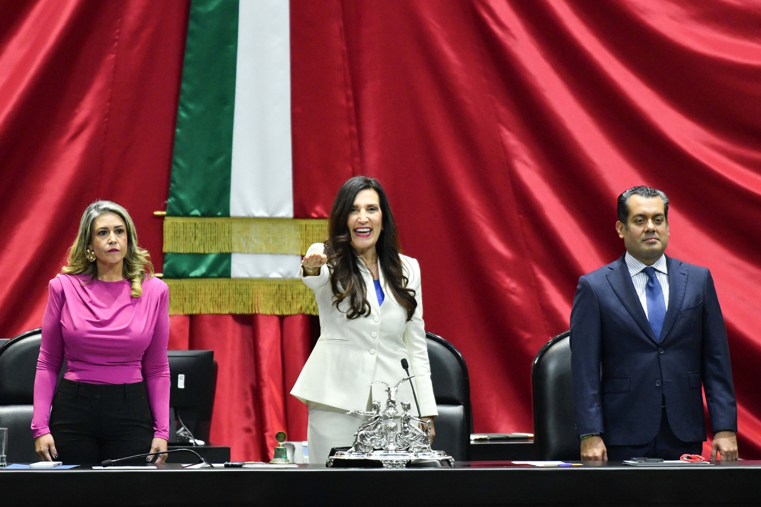Kenia López Rabadán destaca transparencia y unidad legislativa en inicio del año parlamentario
