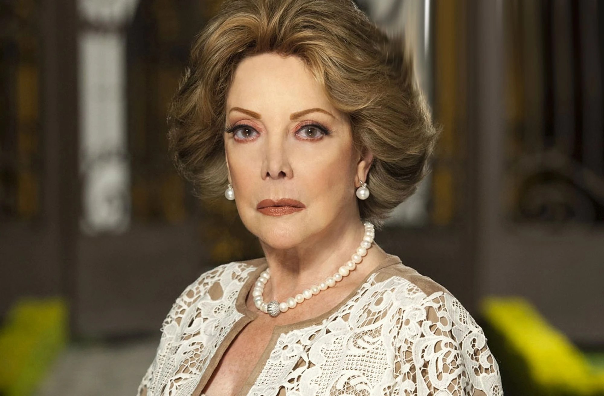 Jacqueline Andere recibe el Ariel de Oro por 60 años de trayectoria artística