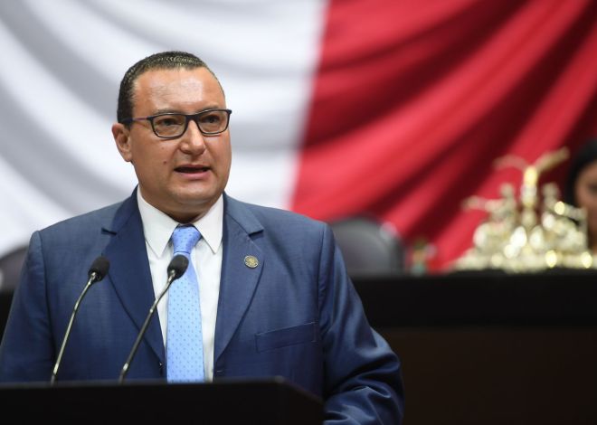 Propone diputado del PAN reducir el IVA de 16% a 10% y tasa cero a alimentos de la canasta básica, medicamentos, pañales y de higiene femenina.