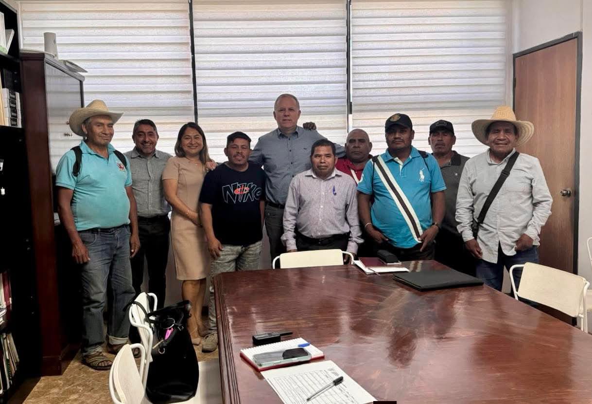 Atiende CAPASEG necesidades de agua y drenaje en comunidades de Guerrero