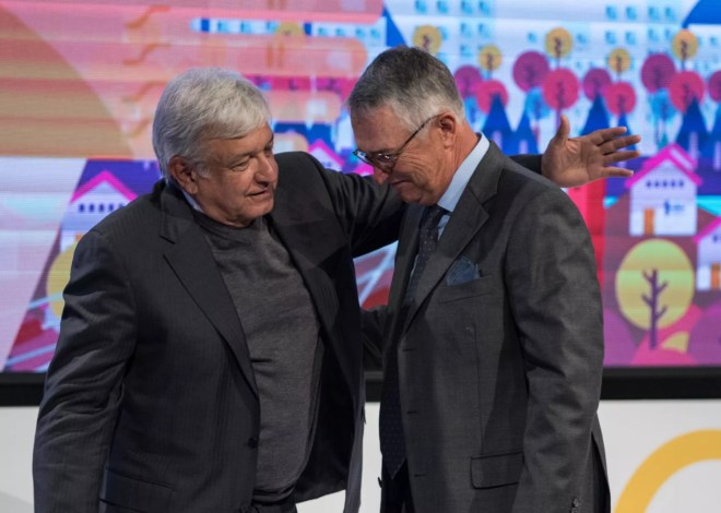 Política Al Margen