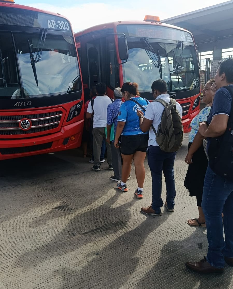Acabús restablece gradualmente el servicio en las rutas troncales RT2, RT3 y RT5
