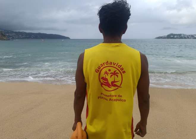 Acapulco refuerza vigilancia y limpieza en playas ante pronóstico de oleaje elevado
