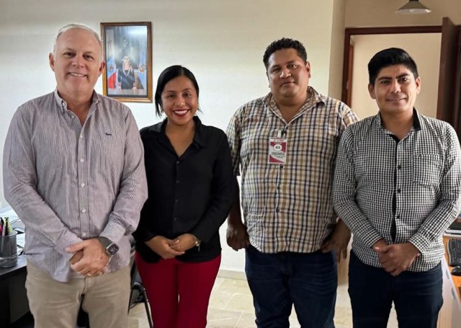 Ayutla avanza en infraestructura hidráulica con nuevo acuerdo entre CAPASEG y autoridades municipales